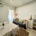 Gran Via Bed & Breakfast *