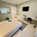 Bed & Breakfast Gran Via *