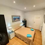 Gran Via Bed & Breakfast *