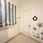 Bed & Breakfast Gran Via *