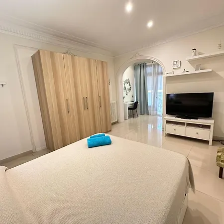 Bed & Breakfast Gran Via